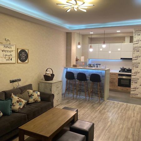Batumi Heavenアパートメント エクステリア 写真
