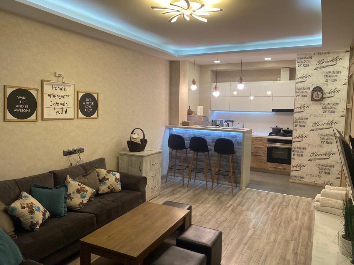 Batumi Heavenアパートメント エクステリア 写真